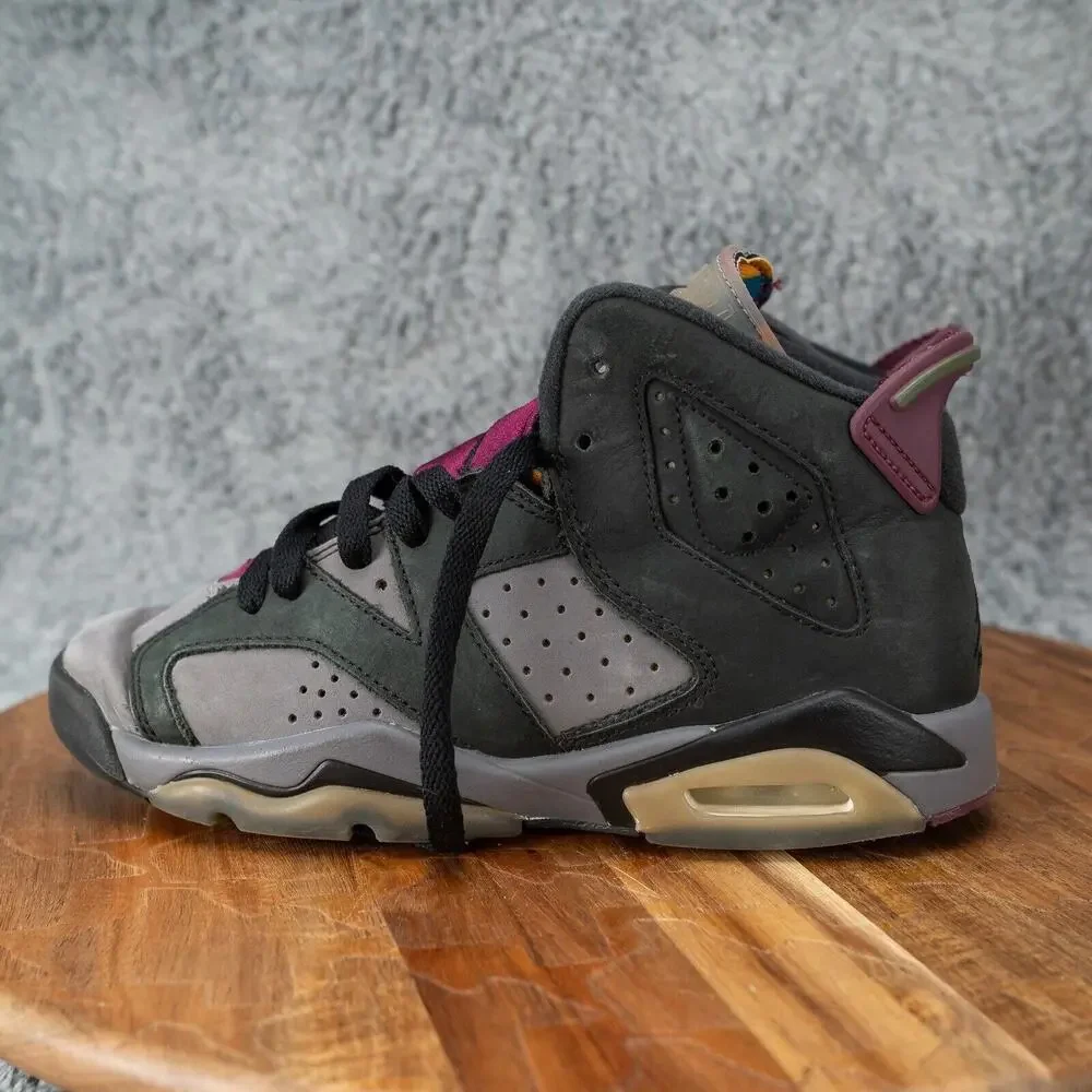 Nike Jordan 6 Retro Bordeaux 384665-063‎ Youth 4Y / Womens 5.5